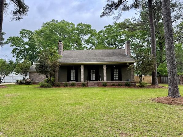 208 Noble Dr, Brookhaven, MS 39601