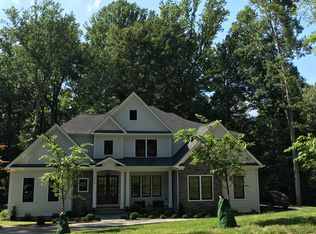 932 Saigon Rd, Mc Lean, VA 22102