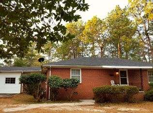 1303 McDonald Ave, Hamlet, NC 28345