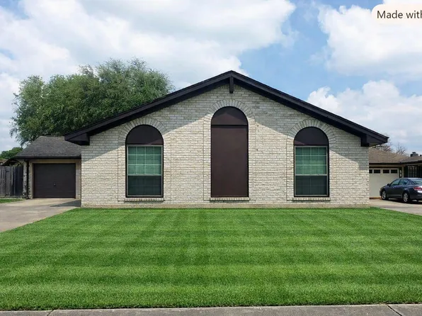 5003 Colombia Dr, Pasadena, TX 77505