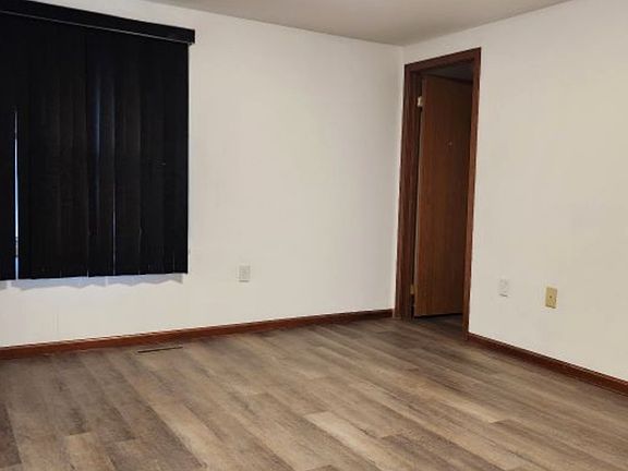 3rd image of 330 W Napier Ave #330
