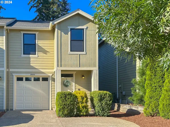 37873 Nettie Connett Dr, Sandy, OR 97055