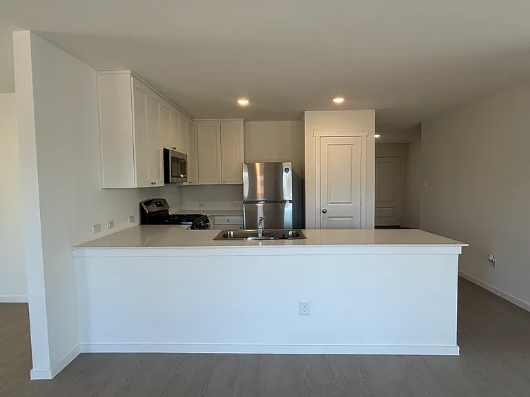 1503 Good Prairie Ave — Photo 6