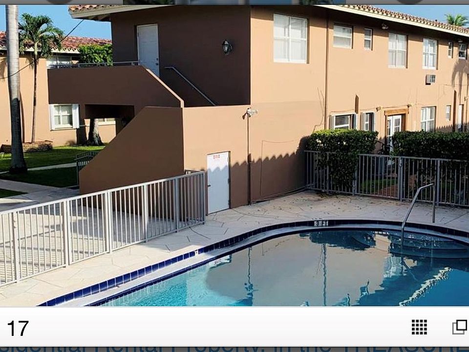 1st image of 1615 N Treasure Dr #B2