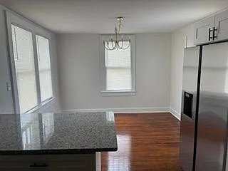 702 E Henry St #B — Photo 6