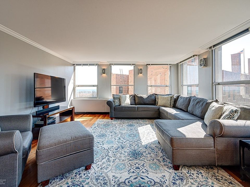1st image of 2626 N Lakeview Ave APT 908