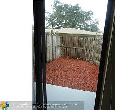 4th image of 2324 NW 52nd Ave #2324