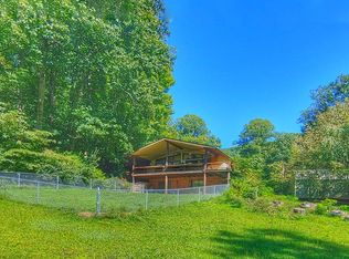 113 Alvin Deitz Rd, Sylva, NC 28779