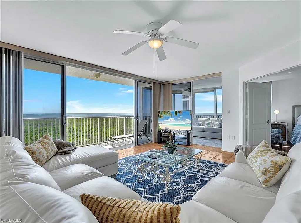 2 bed, 2.0 bath, 1440 sqft, $9,000 — Photo 2