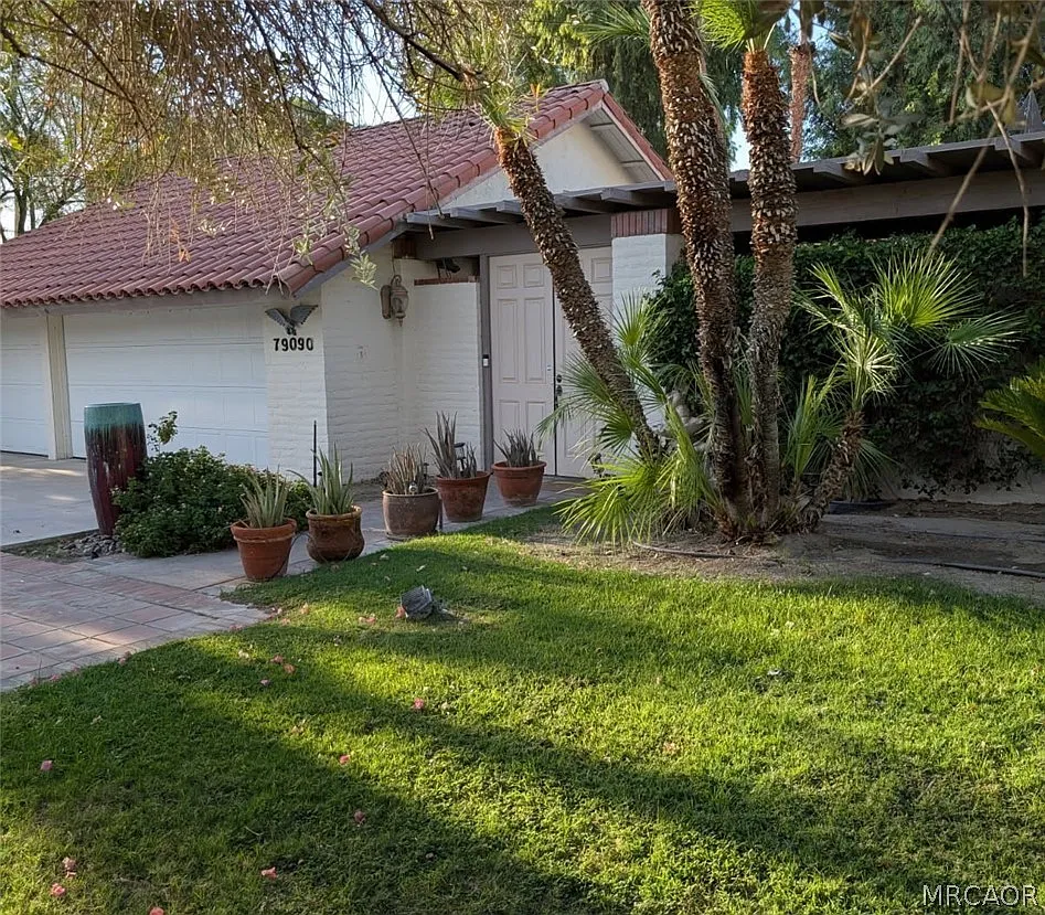 3 bed, 3.0 bath, $4,200 — Photo 2