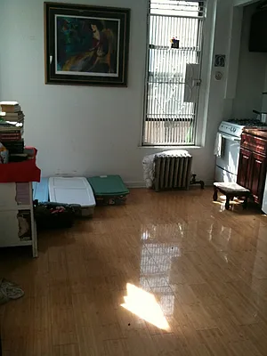 Rented by Front Line NY Realty | media 2