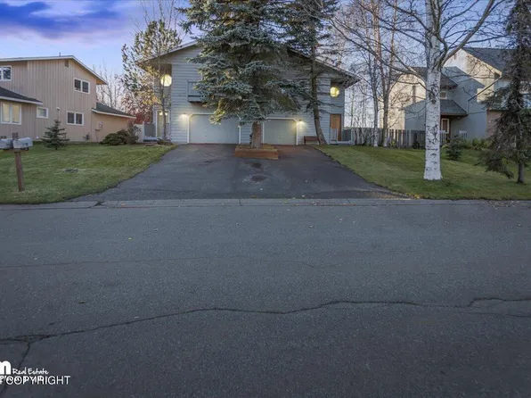 3430 Balchen Dr, Anchorage, AK 99517