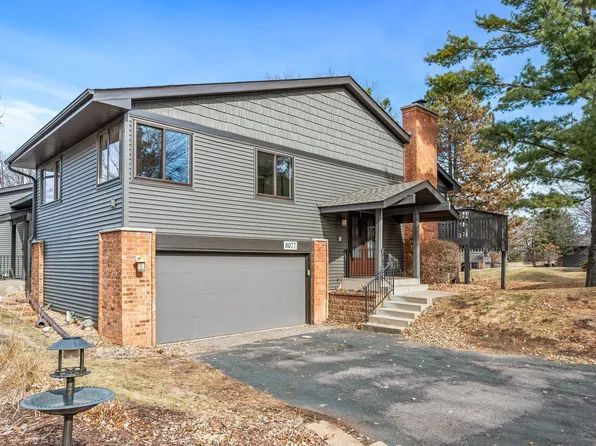8077 Timber Lake Dr, Eden Prairie, MN 55347