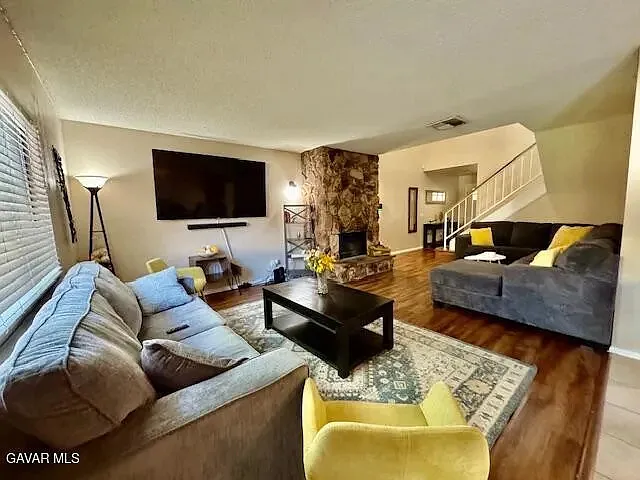 40040 Bluebird Ln — Photo 5