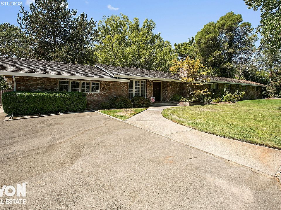 1st image of 1855 Rockwood Dr