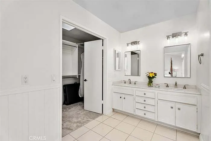 22342 Blueberry Ln — Photo 7