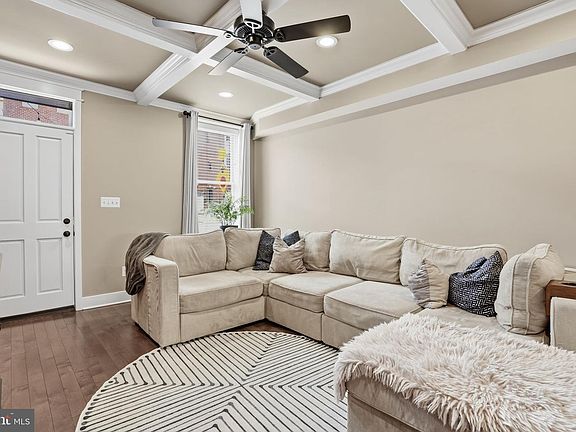 3rd image of 3407 Odonnell St