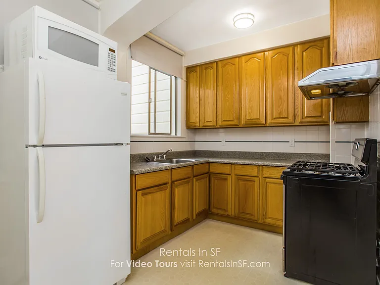2925 Van Ness Ave #7 — Photo 8