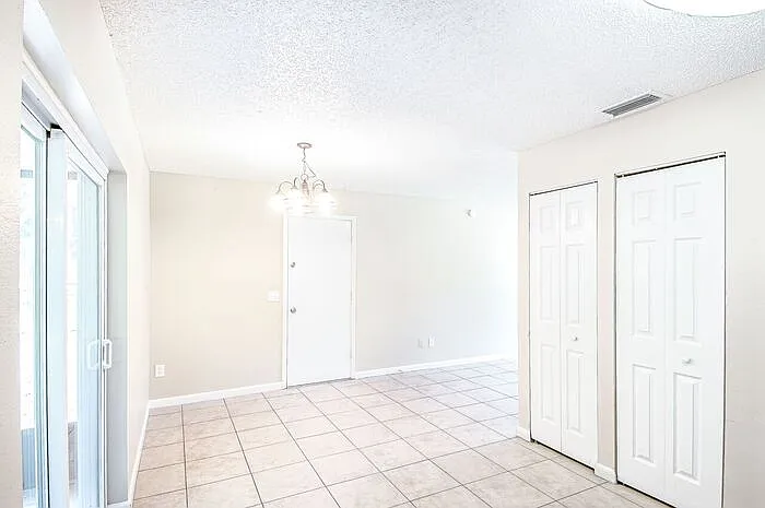 330 Dogwood Ave — Photo 9