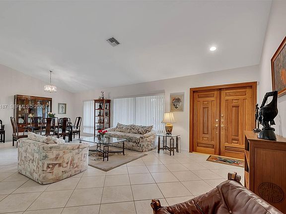 4th image of 16745 SW 74th Ct