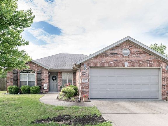 2nd image of 4011 Mahogany Dr
