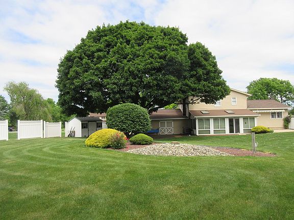 4th image of 531 Mountain View Rd