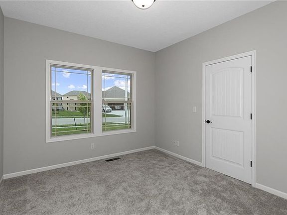 3rd image of 3532 NE 91st St