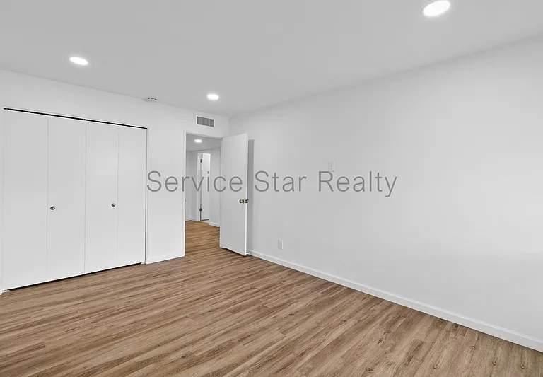 7320 E Rose Ln — Photo 15