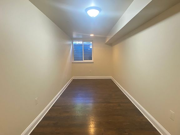 5th image of 1724 N Willington St #1
