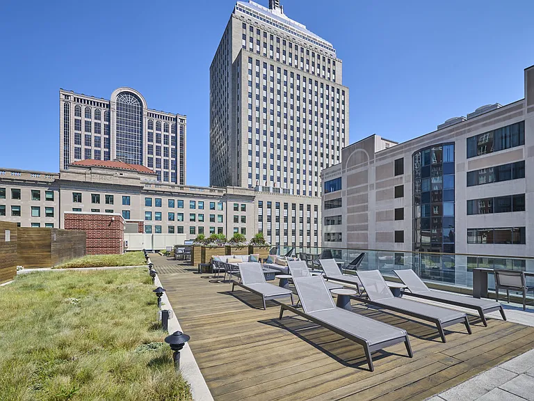 400 Stuart St #16K — Photo 37