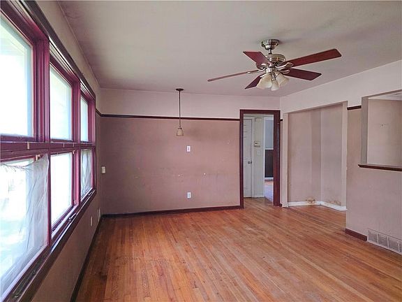 2nd image of 8504 E 85th St