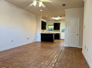 5130 Highland Rd APT G, Baton Rouge, LA 70808