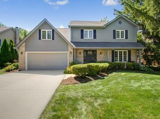 512 S Washington St, Westmont, IL