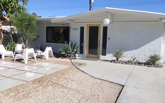 3rd image of 52218 Avenida Vallejo