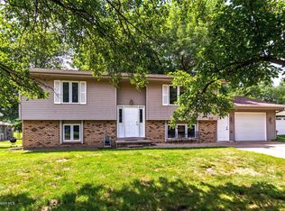 25 Kingswood Ct, Lake City, MN 55041