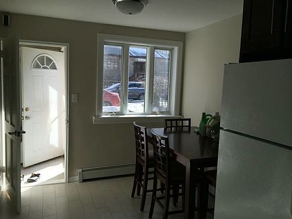2nd image of 134 Bay 11th St #1