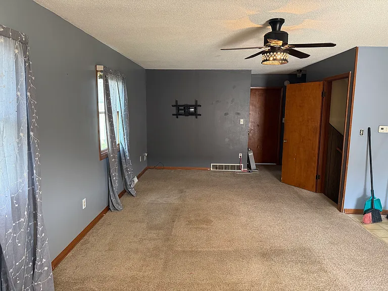 710 Tarkington St — Photo 4