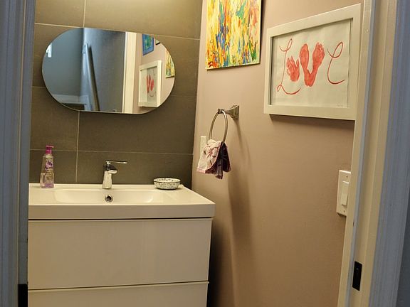 3rd image of 3204 Bird Ave APT 115