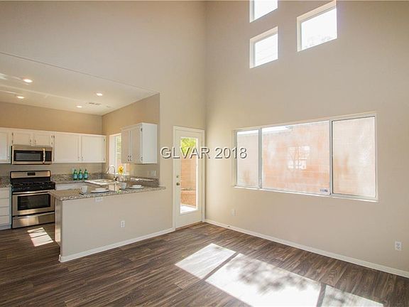 4th image of 10361 Sloping Hill Ave