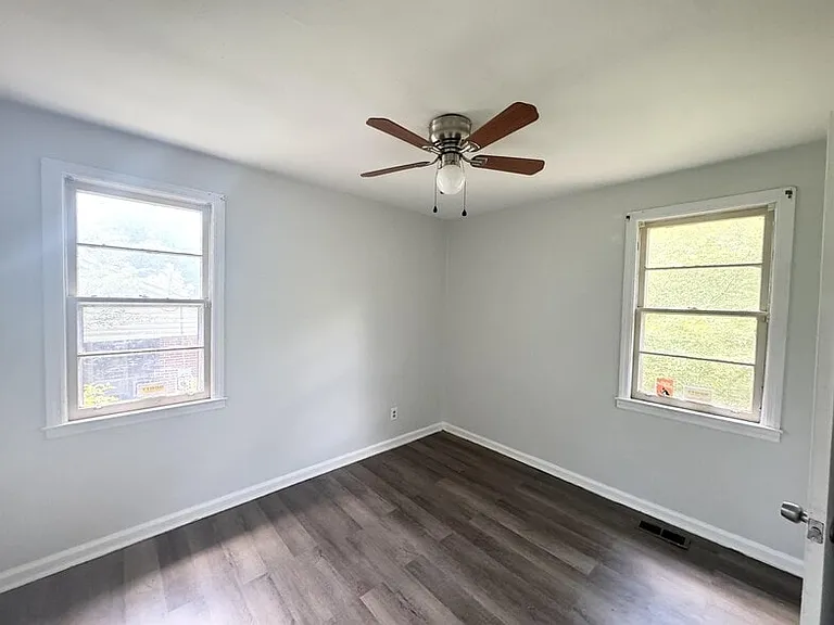 5121 Pinefield Dr — Photo 4