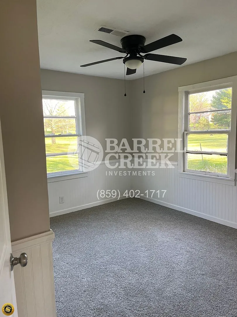2-Bed 1-Bath House — Photo 4