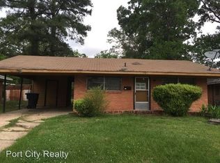 905 Pine Tree Dr, Shreveport, LA 71106