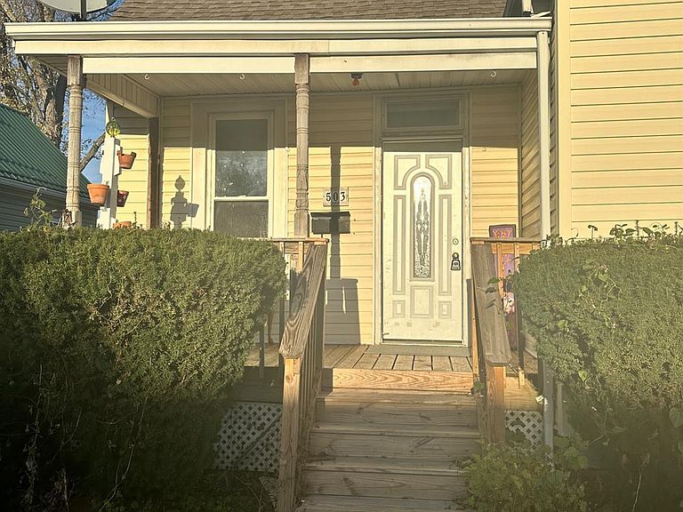 Listing photo 3