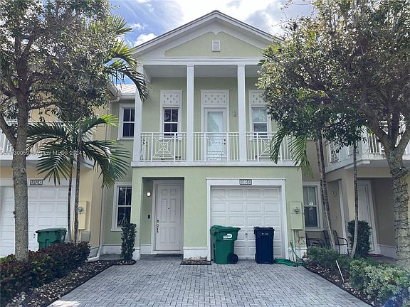 2nd image of 10748 NW 74th Ln #1