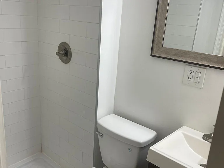 612 S 15th St #2F — Photo 7