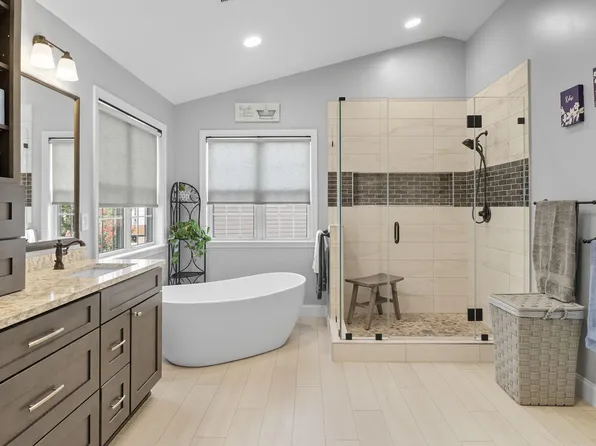 5308 Lakevale Ter, Bowie, MD 20720
