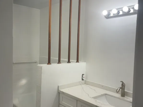 240 Saint Mary St, Brusly, LA 70719