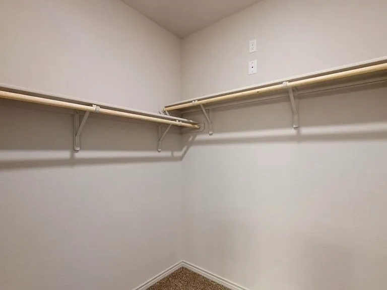 9105 Alabama Ave — Photo 9