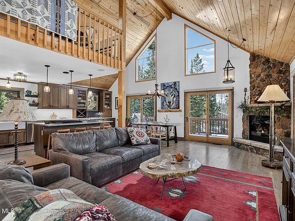 3rd image of 26 County Road 4946 / Buttercup Lane