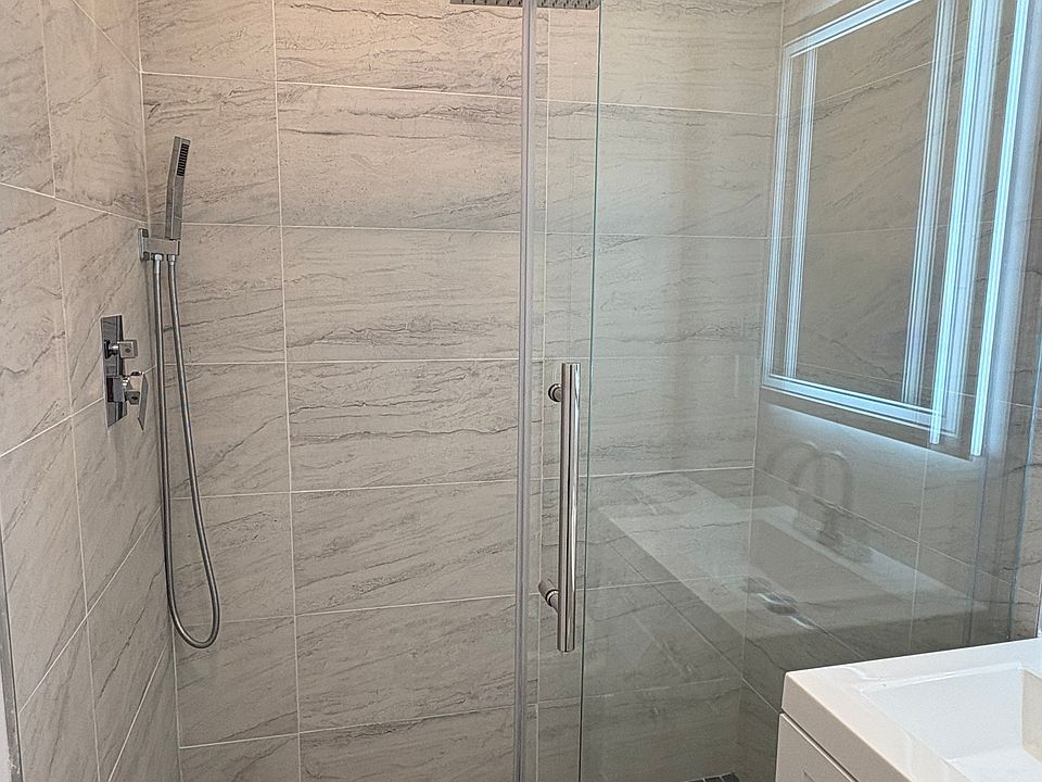 1st image of 1708-1710 N Gramercy Pl #101